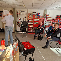 Анкерно-дюбельная техника